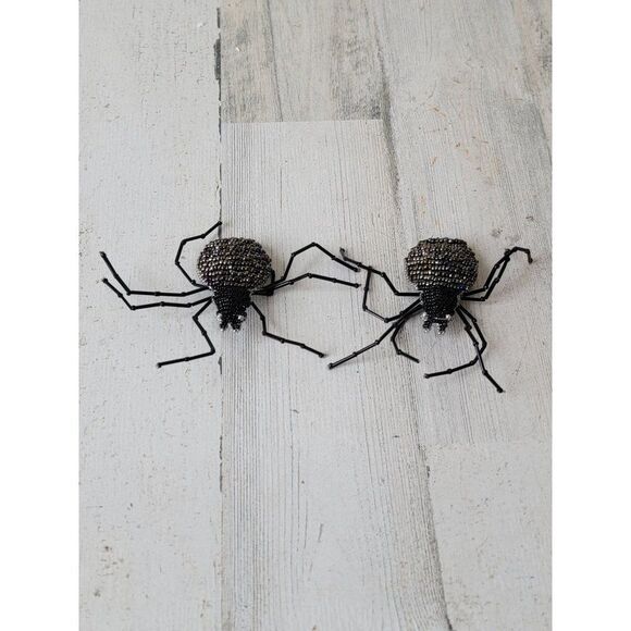 Unique beaded spider set Halloween prop Decor creepy scary - Picture 1 of 8